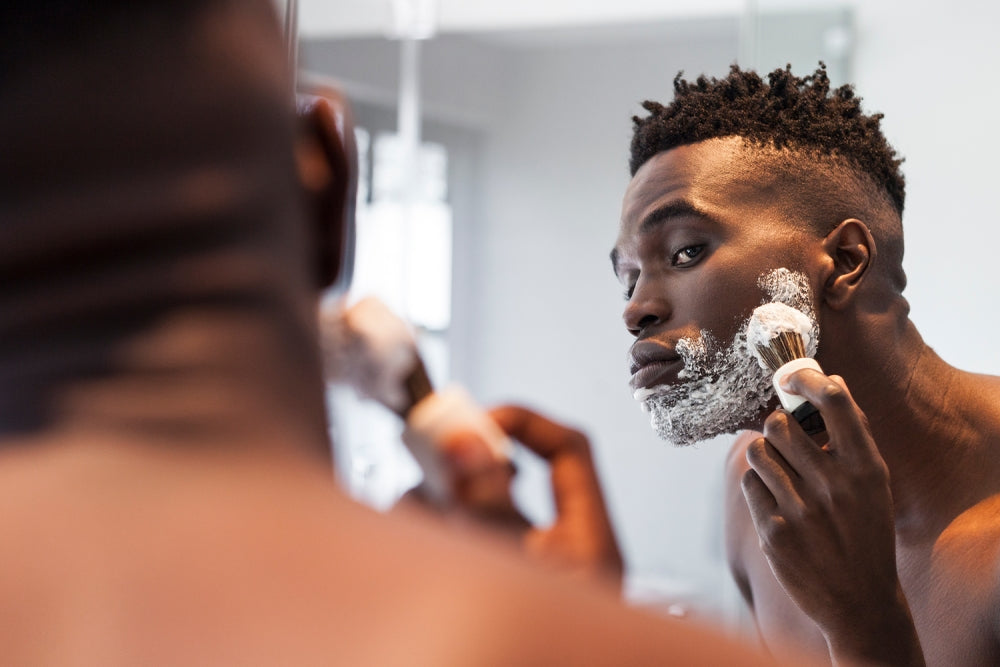 A Step-By-Step Guide To Shaving Your Face Properly